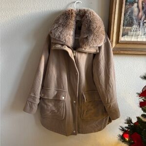 Pendleton Tan Jacket with Fur Collar